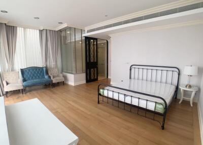 For RENT : Townhouse Thonglor / 3 Bedroom / 4 Bathrooms / 380 sqm / 150000 THB [10081504]