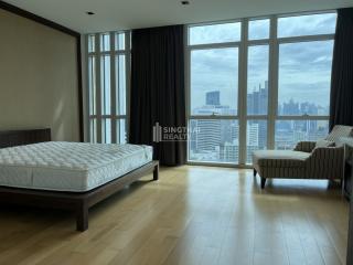 For RENT : Athenee Residence / 4 Bedroom / 3 Bathrooms / 215 sqm / 150000 THB [10528667]