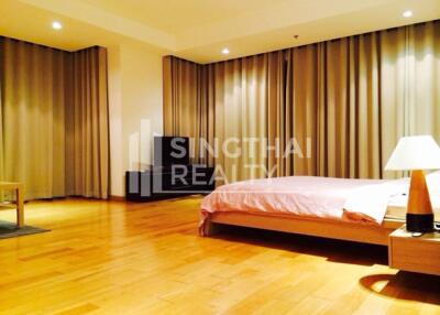 For RENT : Belgravia Residences / 4 Bedroom / 4 Bathrooms / 296 sqm / 155000 THB [3676988]