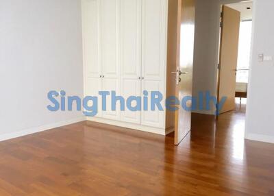 For RENT : Domus / 3 Bedroom / 3 Bathrooms / 251 sqm / 160000 THB [3206456]