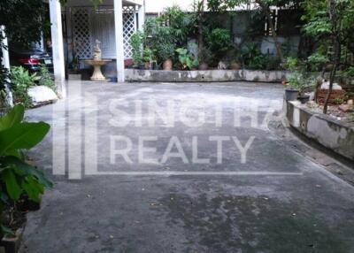 For RENT : House Thonglor / 3 Bedroom / 3 Bathrooms / 301 sqm / 160000 THB [3865640]