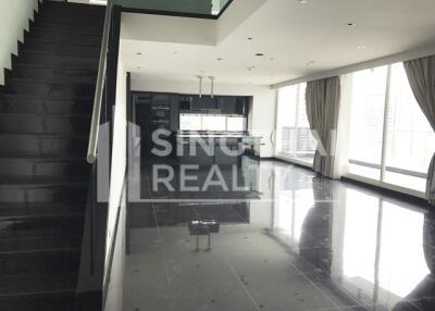 For RENT : Le Raffine Jambunuda Sukhumvit 31 / 3 Bedroom / 4 Bathrooms / 351 sqm / 160000 THB [4087004]