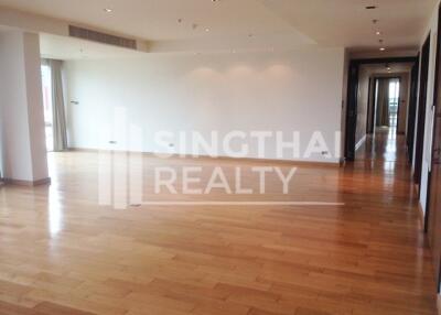 For RENT : Belgravia Residences / 4 Bedroom / 4 Bathrooms / 296 sqm / 160000 THB [4081931]