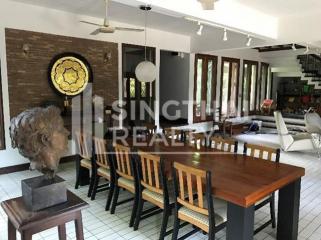 For RENT : House Phromphong / 3 Bedroom / 2 Bathrooms / 481 sqm / 160000 THB [4233716]