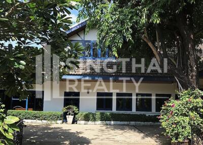 For RENT : House Phromphong / 3 Bedroom / 2 Bathrooms / 481 sqm / 160000 THB [4233716]