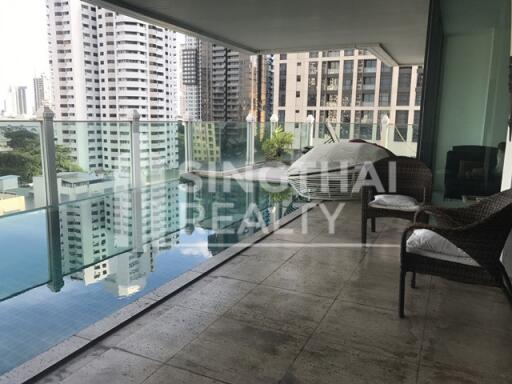 For RENT : Le Raffine Jambu Dvipa Sukhumvit 39 / 2 Bedroom / 2 Bathrooms / 280 sqm / 160000 THB [4470422]