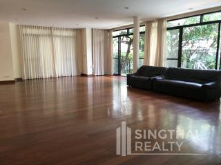 For RENT : House Nana / 4 Bedroom / 4 Bathrooms / 401 sqm / 160000 THB [5432129]