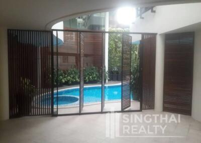 For RENT : House Phromphong / 3 Bedroom / 4 Bathrooms / 301 sqm / 160000 THB [6200925]