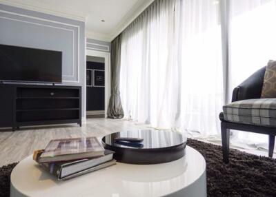 For RENT : The Emporio Place / 3 Bedroom / 4 Bathrooms / 171 sqm / 160000 THB [6184788]
