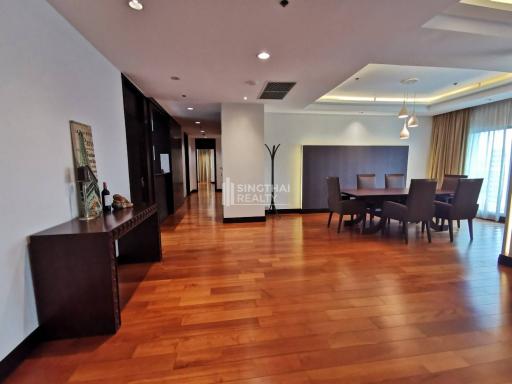 For RENT : Royal Residence Park / 4 Bedroom / 3 Bathrooms / 275 sqm / 160000 THB [9244421]