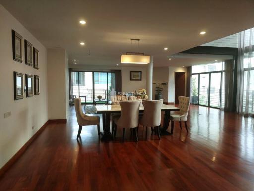 For RENT : Levara Residence / 3 Bedroom / 4 Bathrooms / 320 sqm / 160000 THB [R10426]