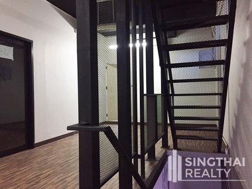 For RENT : Townhouse Thonglor / 1 Bedroom / 1 Bathrooms / 176 sqm / 170000 THB [7537919]