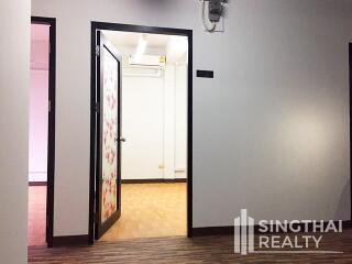 For RENT : Townhouse Thonglor / 1 Bedroom / 1 Bathrooms / 176 sqm / 170000 THB [7537919]