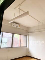 For RENT : Townhouse Thonglor / 1 Bedroom / 1 Bathrooms / 176 sqm / 170000 THB [7537919]