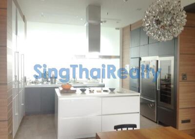 For RENT : Millennium Residence / 3 Bedroom / 3 Bathrooms / 246 sqm / 180000 THB [3336497]