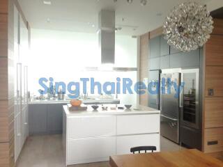 For RENT : Millennium Residence / 3 Bedroom / 3 Bathrooms / 246 sqm / 180000 THB [3336497]