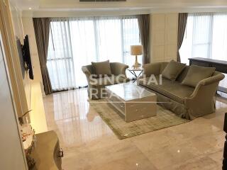 For RENT : Le Raffine Sukhumvit 24 / 4 Bedroom / 3 Bathrooms / 371 sqm / 160000 THB [3519452]