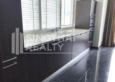 For RENT : Le Raffine Jambunuda Sukhumvit 31 / 3 Bedroom / 4 Bathrooms / 351 sqm / 180000 THB [4266230]