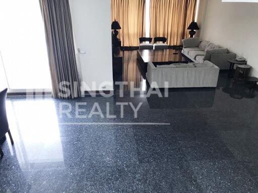 For RENT : Le Raffine Jambunuda Sukhumvit 31 / 3 Bedroom / 4 Bathrooms / 351 sqm / 180000 THB [4266230]