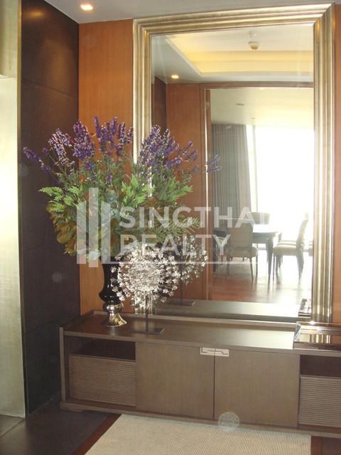 For RENT : The Sukhothai Residences / 3 Bedroom / 4 Bathrooms / 236 sqm / 180000 THB [4248830]