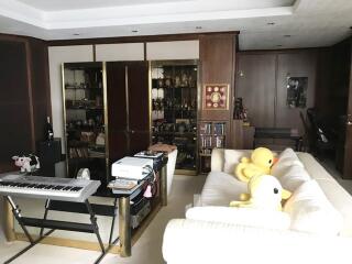 For RENT : President Park Sukhumvit 24 / 3 Bedroom / 4 Bathrooms / 526 sqm / 180000 THB [5502122]