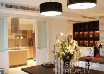 For RENT : Athenee Residence / 3 Bedroom / 4 Bathrooms / 216 sqm / 180000 THB [6226786]