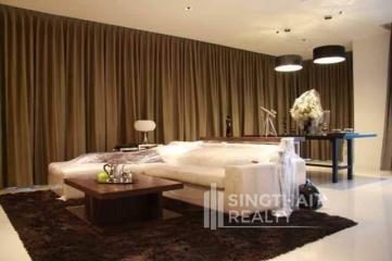 For RENT : Athenee Residence / 3 Bedroom / 4 Bathrooms / 216 sqm / 180000 THB [6226786]