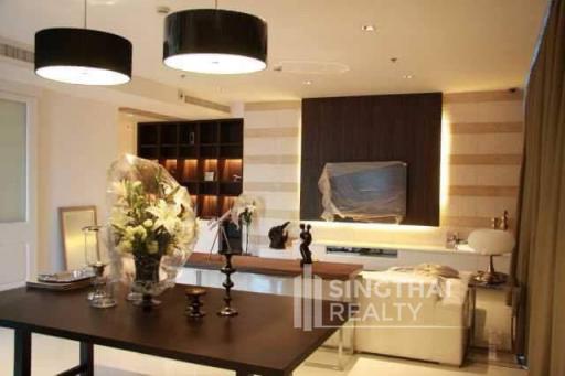 For RENT : Athenee Residence / 3 Bedroom / 4 Bathrooms / 216 sqm / 180000 THB [6226786]