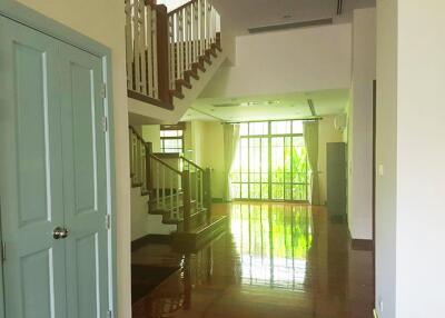 For RENT : House Phrakanong / 4 Bedroom / 5 Bathrooms / 251 sqm / 180000 THB [6668348]