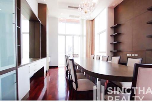 For RENT : Belgravia Residences / 4 Bedroom / 4 Bathrooms / 296 sqm / 180000 THB [7731189]