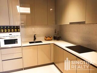 For RENT : The Diplomat 39 / 3 Bedroom / 4 Bathrooms / 151 sqm / 180000 THB [7992903]