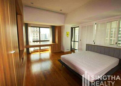 For RENT : Le Raffine Jambu Dvipa Sukhumvit 39 / 3 Bedroom / 3 Bathrooms / 361 sqm / 180000 THB [8462835]