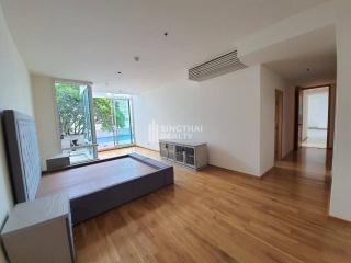 For RENT : The Empire Place / 3 Bedroom / 3 Bathrooms / 303 sqm / 180000 THB [10548824]