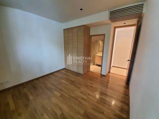 For RENT : The Empire Place / 3 Bedroom / 3 Bathrooms / 303 sqm / 180000 THB [10548824]