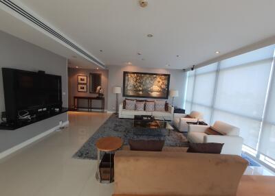 For RENT : Athenee Residence / 3 Bedroom / 3 Bathrooms / 215 sqm / 180000 THB [10649200]