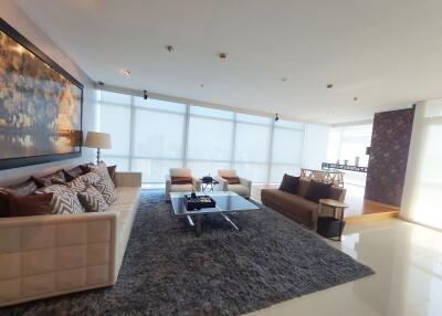 For RENT : Athenee Residence / 3 Bedroom / 3 Bathrooms / 215 sqm / 180000 THB [10649200]