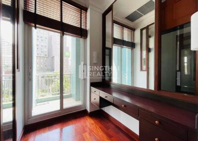 For RENT : Green Ville Exclusive Residence / 4 Bedroom / 5 Bathrooms / 500 sqm / 189000 THB [9985342]