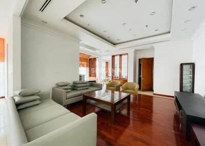 For RENT : Green Ville Exclusive Residence / 4 Bedroom / 5 Bathrooms / 500 sqm / 189000 THB [9985342]