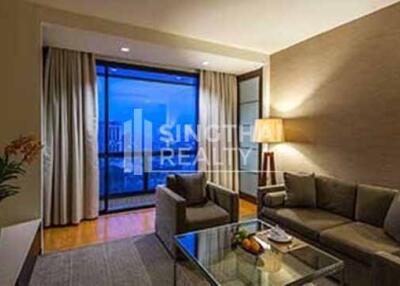 For RENT : Emporium Suites by Chatrium / 3 Bedroom / 3 Bathrooms / 201 sqm / 190000 THB [3309845]