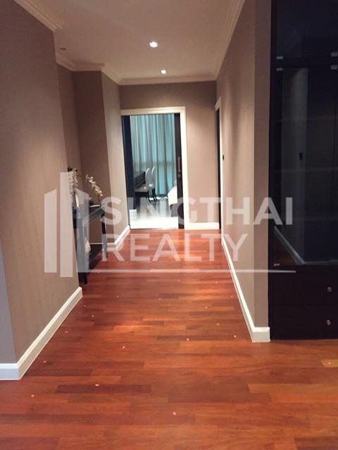 For RENT : Millennium Residence / 4 Bedroom / 4 Bathrooms / 318 sqm / 190000 THB [4468805]