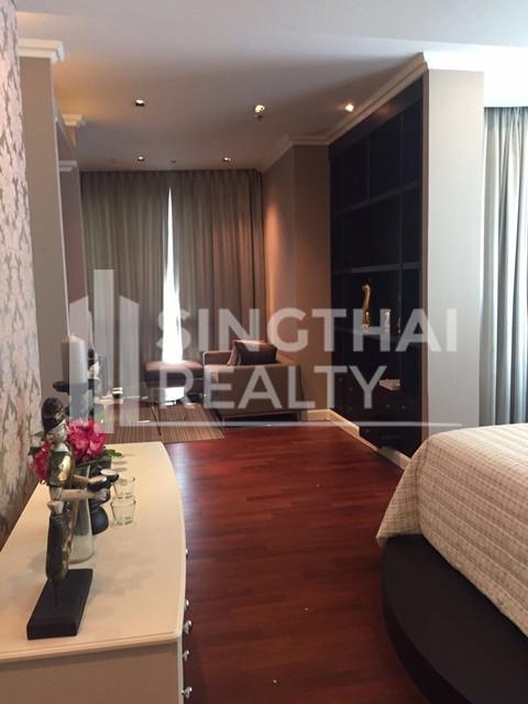 For RENT : Millennium Residence / 4 Bedroom / 4 Bathrooms / 318 sqm / 190000 THB [4468805]