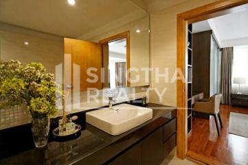 For RENT : House Phromphong / 3 Bedroom / 4 Bathrooms / 468 sqm / 190000 THB [4460045]