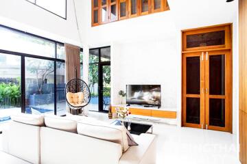 For RENT : House Thonglor / 4 Bedroom / 4 Bathrooms / 401 sqm / 199000 THB [7985330]