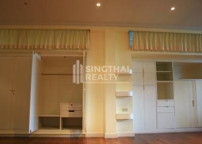 For RENT : House Thonglor / 6 Bedroom / 4 Bathrooms / 331 sqm / 200000 THB [3755018]