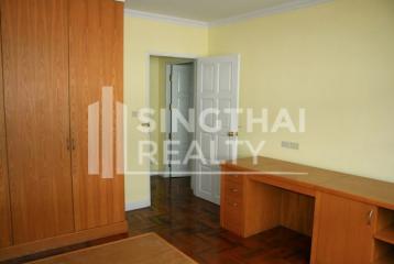 For RENT : House Thonglor / 6 Bedroom / 4 Bathrooms / 351 sqm / 200000 THB [3786281]