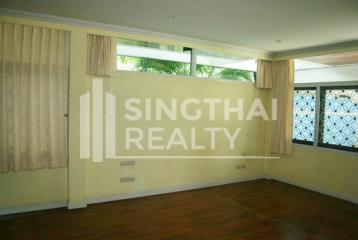 For RENT : House Thonglor / 6 Bedroom / 4 Bathrooms / 351 sqm / 200000 THB [3786281]