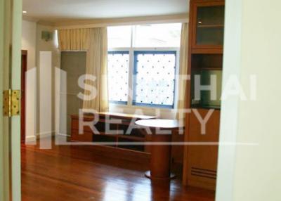 For RENT : House Thonglor / 6 Bedroom / 4 Bathrooms / 351 sqm / 200000 THB [3786281]