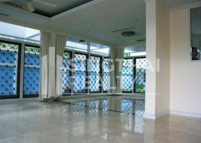 For RENT : House Thonglor / 6 Bedroom / 4 Bathrooms / 351 sqm / 200000 THB [3786281]