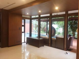 For RENT : House Thonglor / 4 Bedroom / 5 Bathrooms / 401 sqm / 200000 THB [3855044]