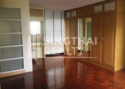 For RENT : House Phromphong / 5 Bedroom / 5 Bathrooms / 501 sqm / 200000 THB [3940514]